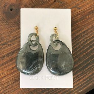 NWT OAK & FORT EARRINGS ❤️